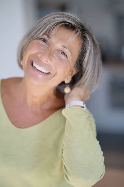 files/depositphotos_169422994-stock-photo-portrait-attractive-senior-woman-smiling.webp